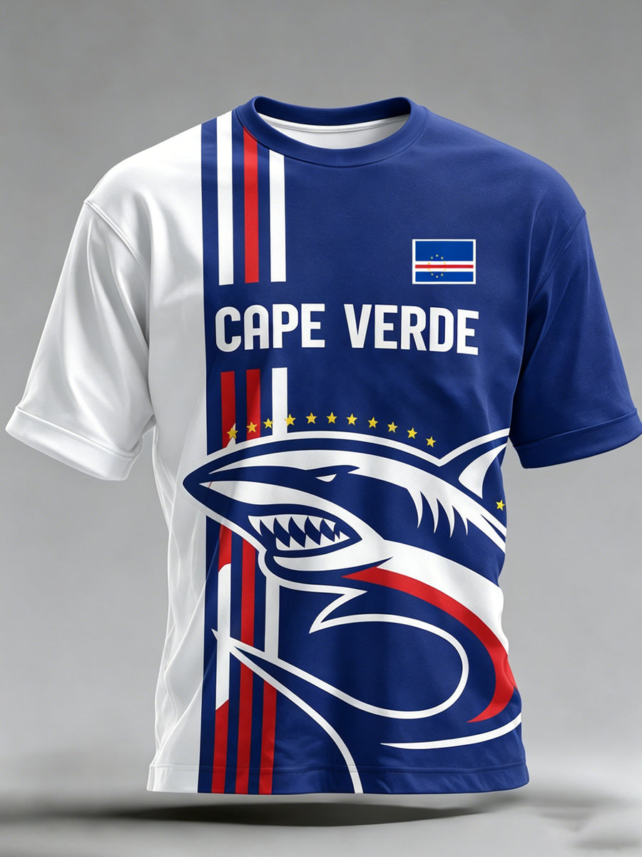 T-shirt avec impression artistique de supporteurs lors d’un match de football du Cap-Vert masculin
