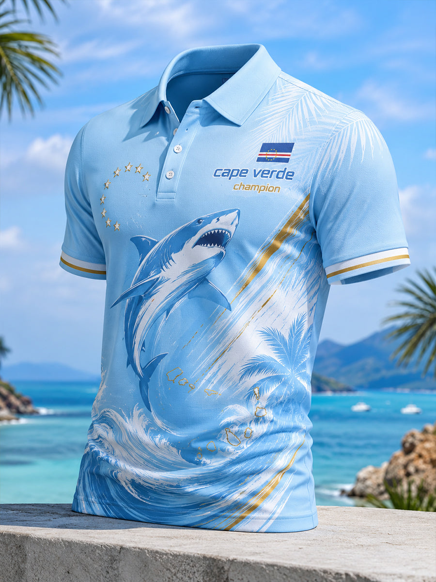T-shirt polo à imprimé artistique représentant un élément de soutien lors d’un match de football masculin du Cap-Vert
