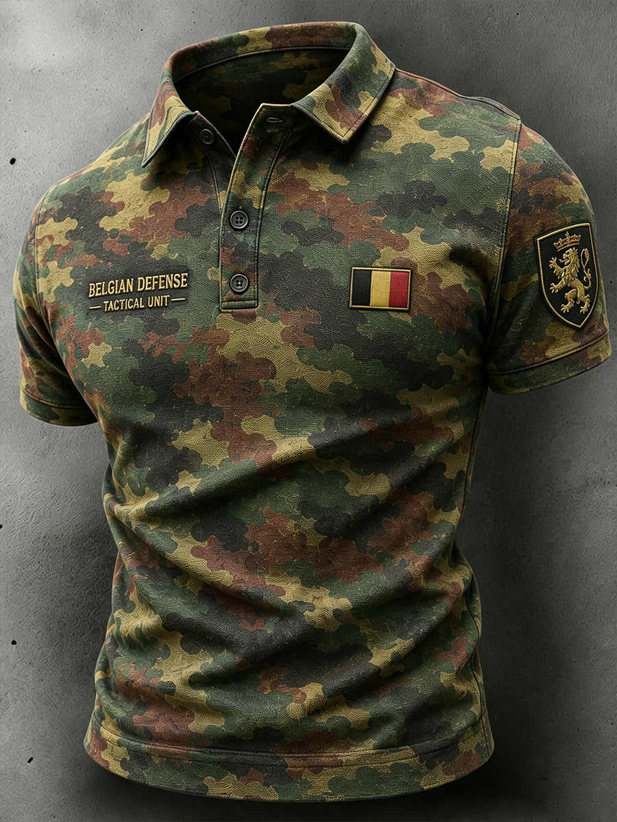 Polo homme à manches courtes au motif vintage de style militaire