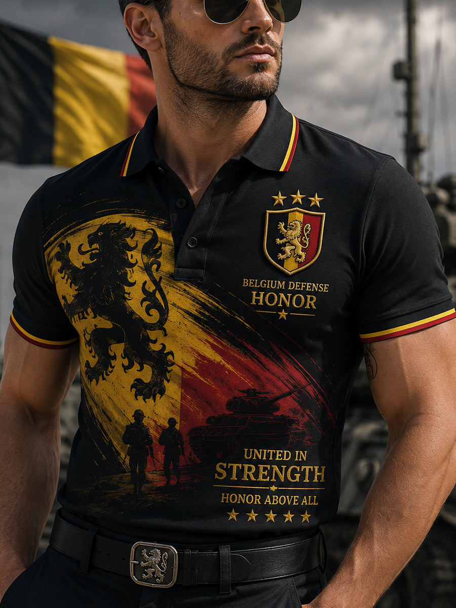 Polo homme à manches courtes au motif vintage de style militaire