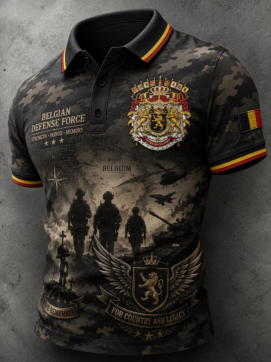 Polo à manches courtes pour homme avec imprimé camouflage de style militaire