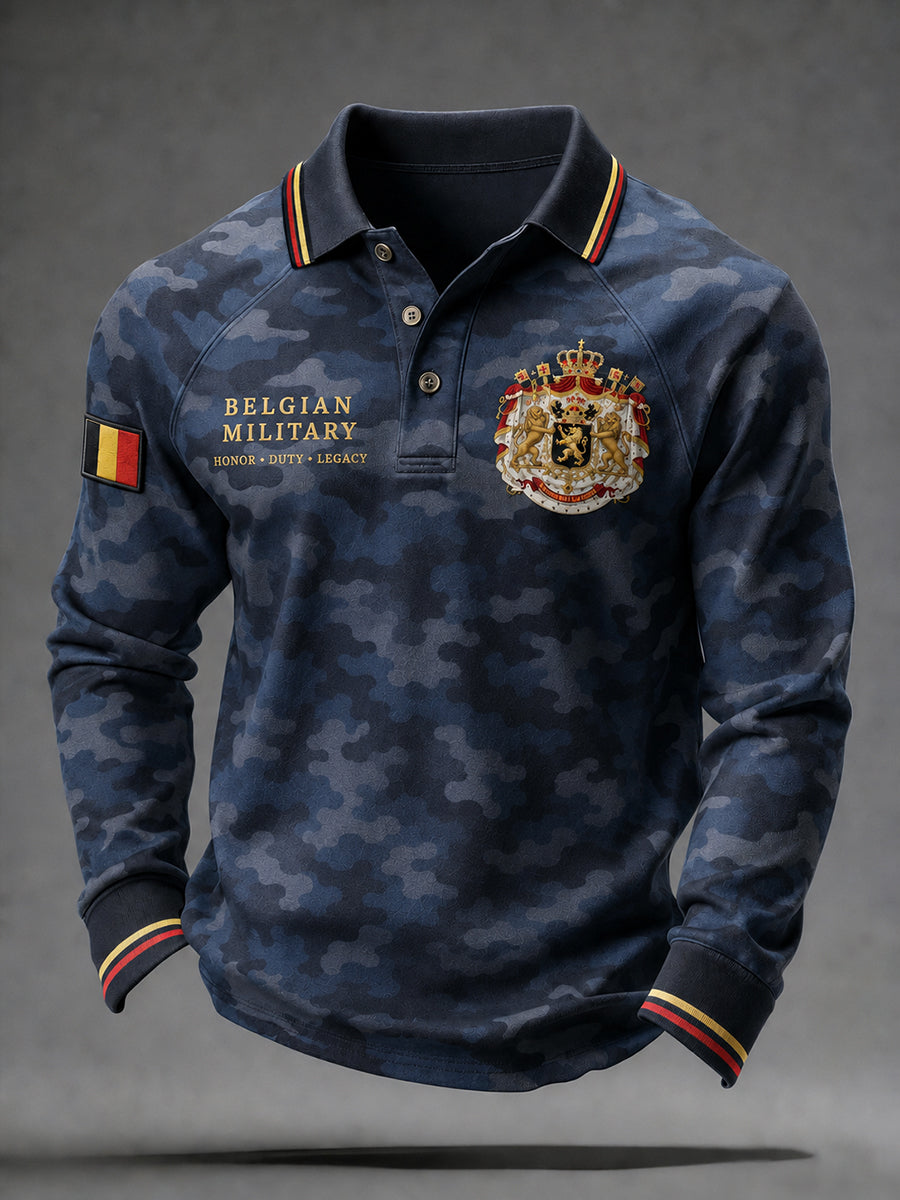Polo homme à manches raglan et manches longues, orné d’un imprimé camouflage de style militaire