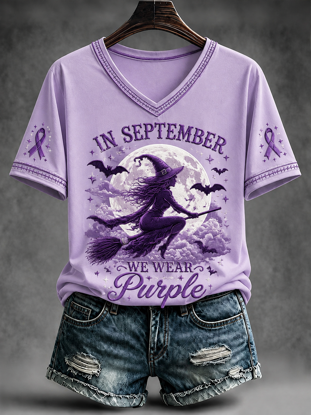 T-shirt à manches courtes «En septembre, nous portons du violet» pour femmes