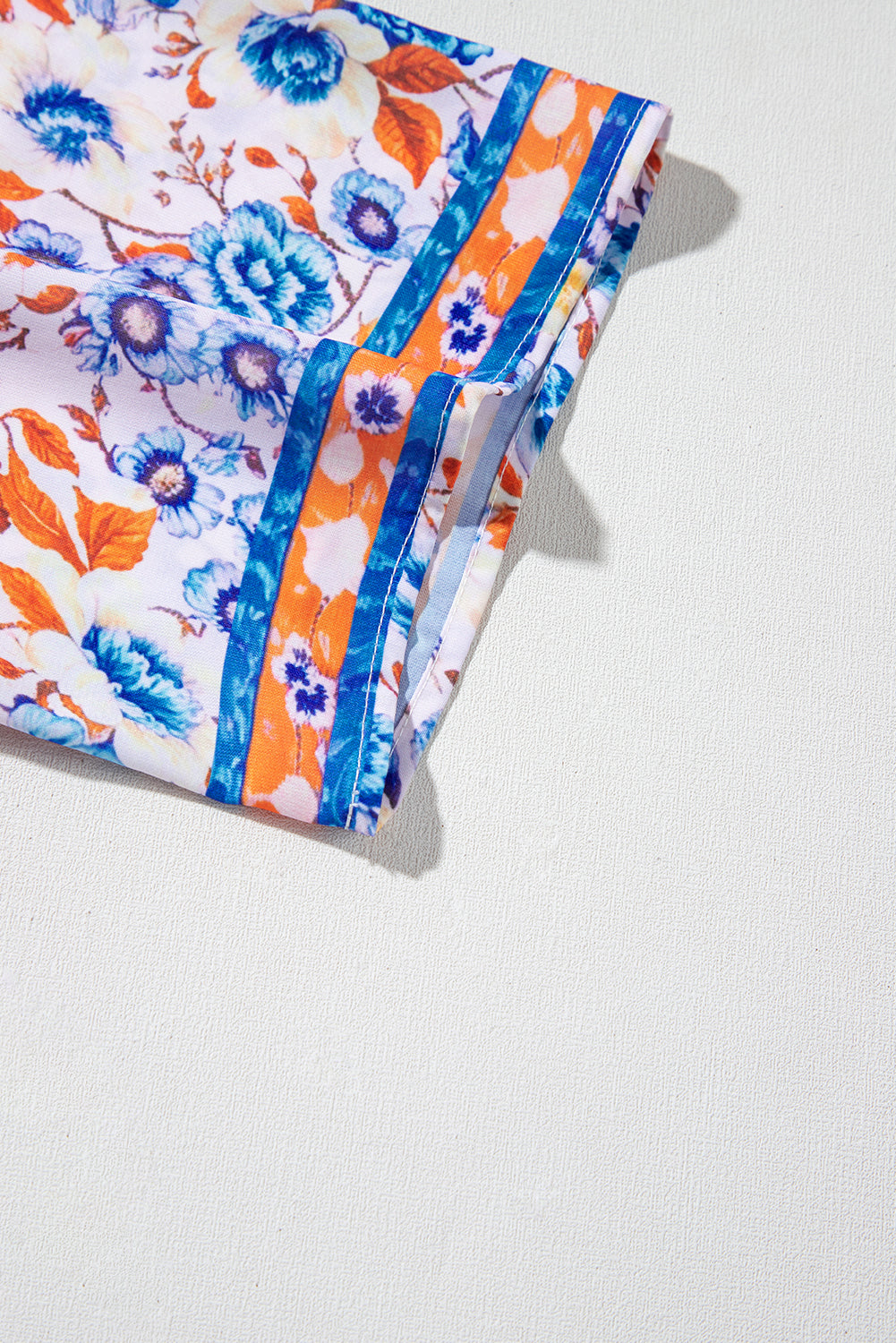 Robe bleu ciel à imprimé floral mixte manches courtes et col fendu à nouer