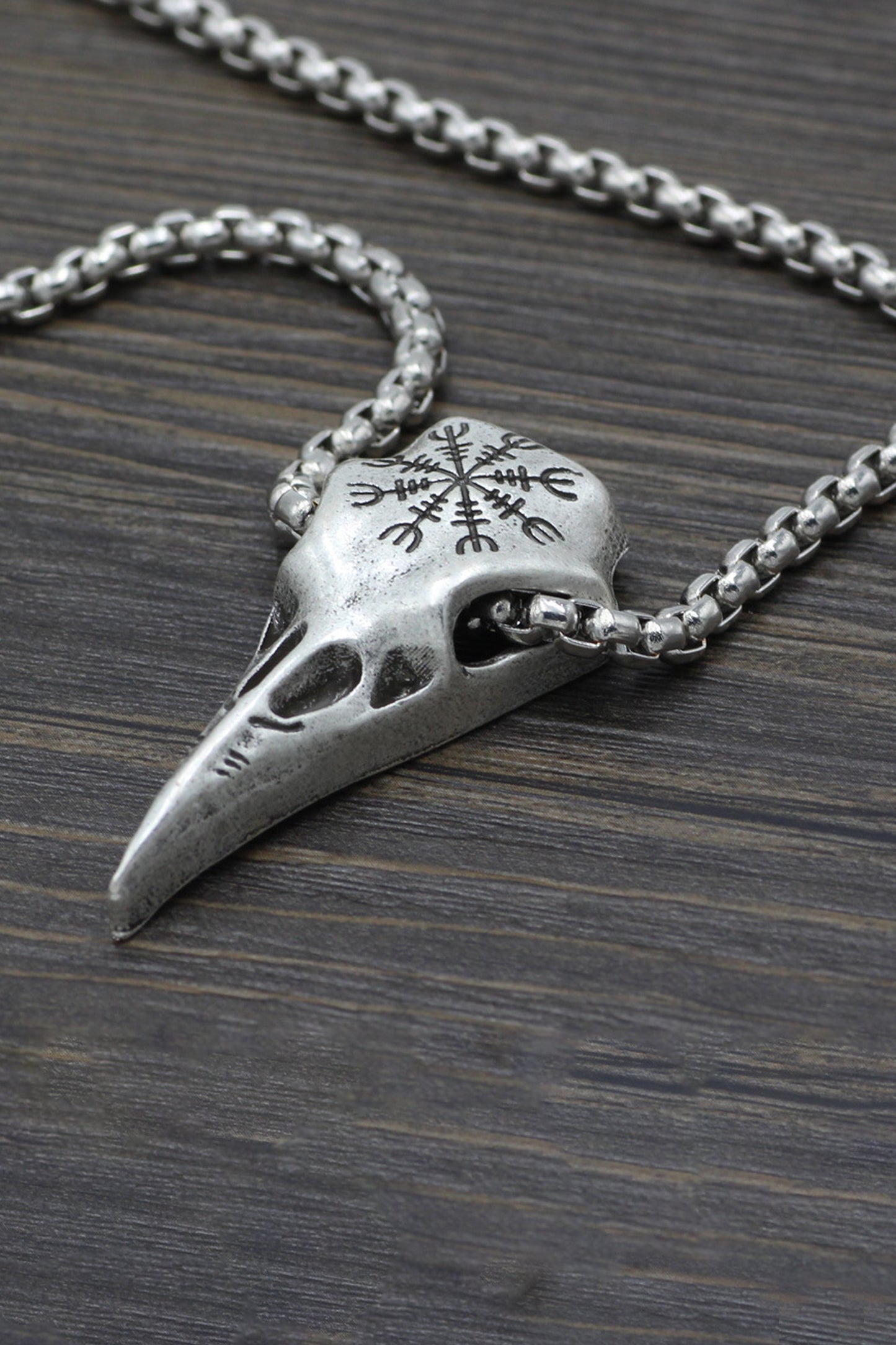 Collier Pendentif Bec de Crâne Accessoires