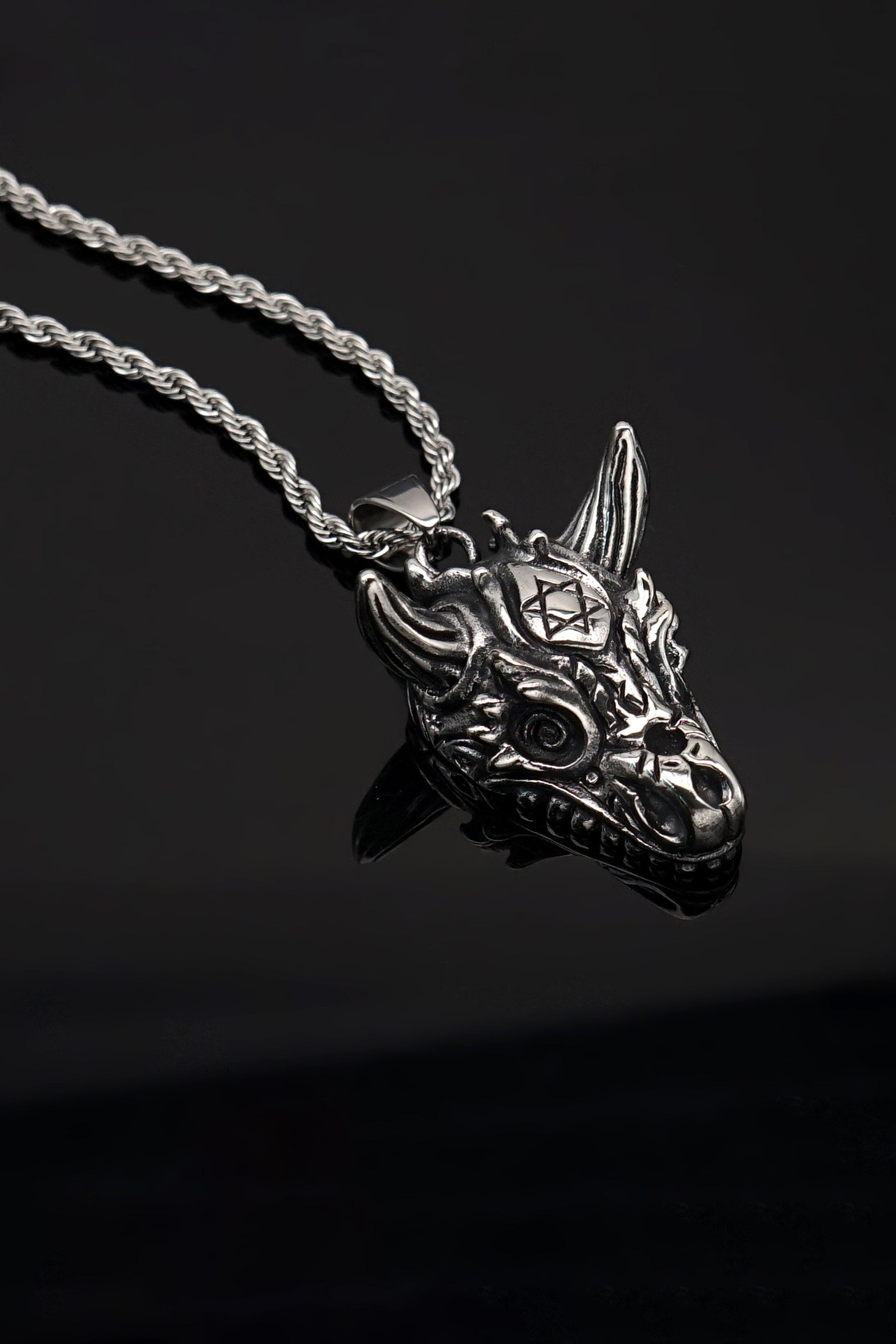 Pendentif Animal Tête de Mouton avec Crâne Personnalisé Acier Accessoires