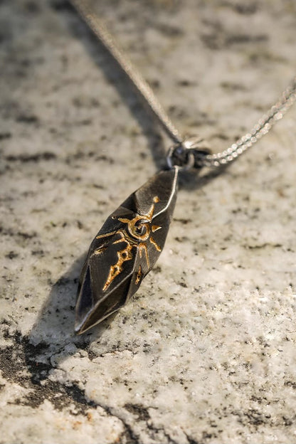 Collier vintage avec pierre de vœu Dark Gray Accessoires