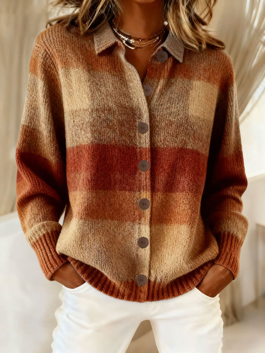 L'art d'automne des femmes a imprimé des hauts occasionnels