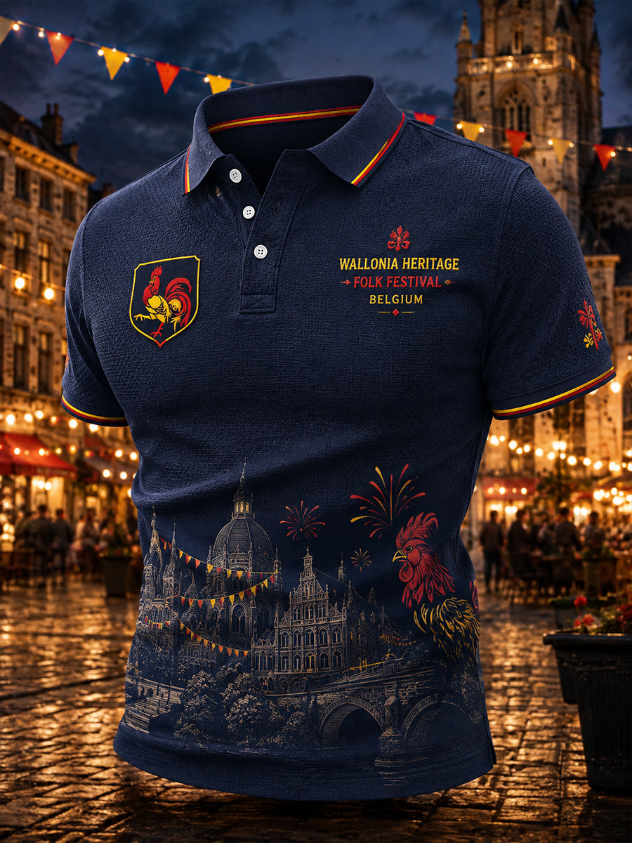 Polo homme à manches courtes en maille gaufre, orné d’un imprimé inspiré de la Fête folklorique wallonne